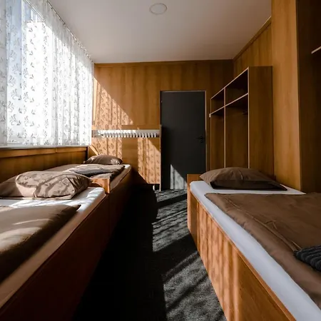 Zimni Stadion Hotel Slany