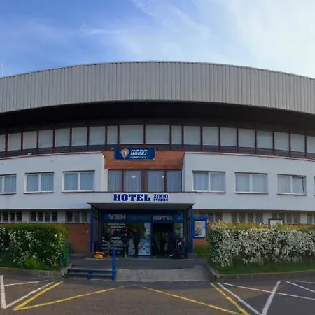Hotel Zimni Stadion 2*
